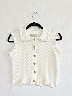 FORWARD YOUNG CONTEMPORARY Ruffle Edge Wavy Knit Women's Top Size Small, White